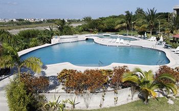 Changes In Latitudes Hotel 2*