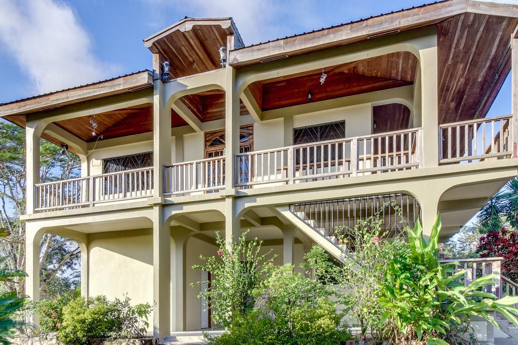 Maya Holiday home *