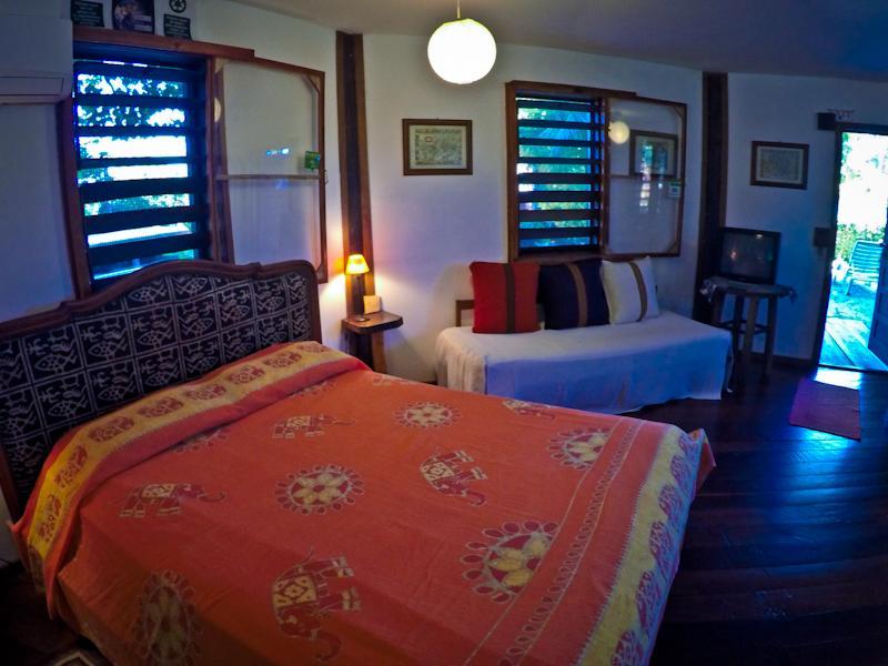 Colibri House *