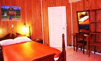 Cahal Pech Village Resort
