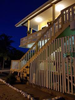 Serenade Hotel Placencia