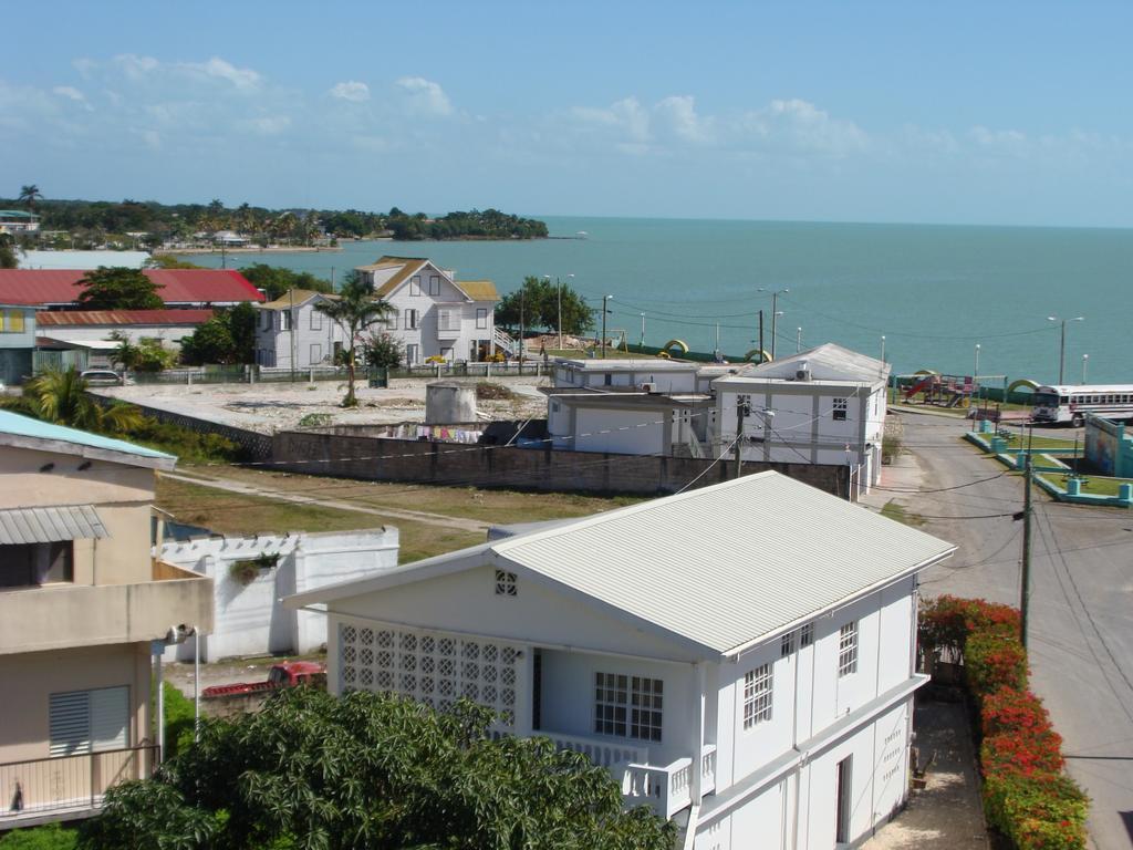 Mirador Hotel Corozal