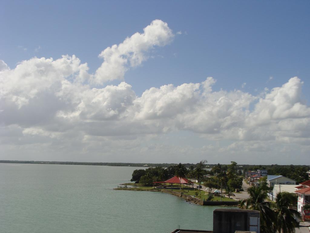 Mirador Hotel 2*
