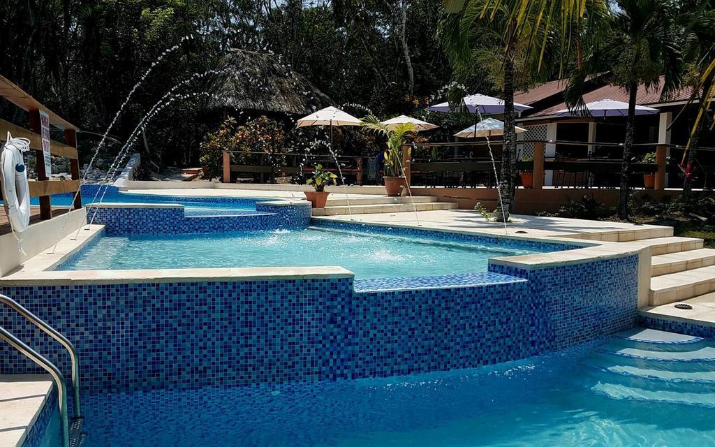 Resort The Log Cab-inn 3*