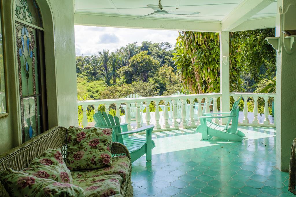 Banana Bank & Jungle Horseback Adventures * Belmopan