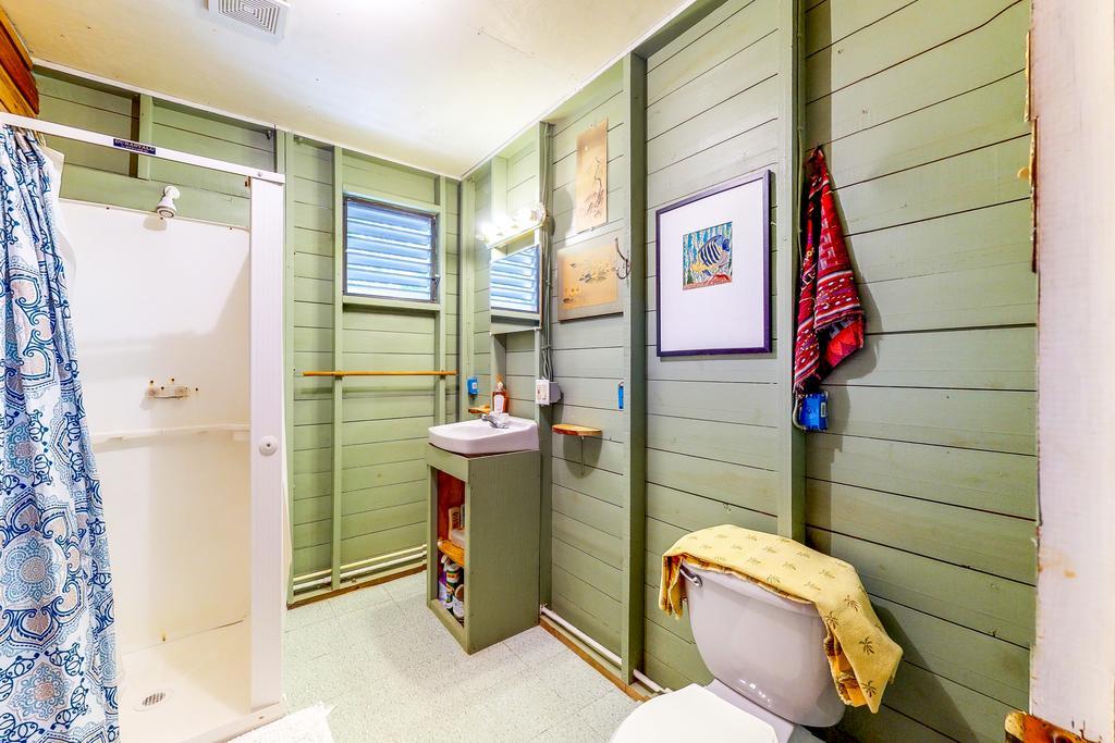 Miss Ella's Waterfront Holiday home Caye Caulker