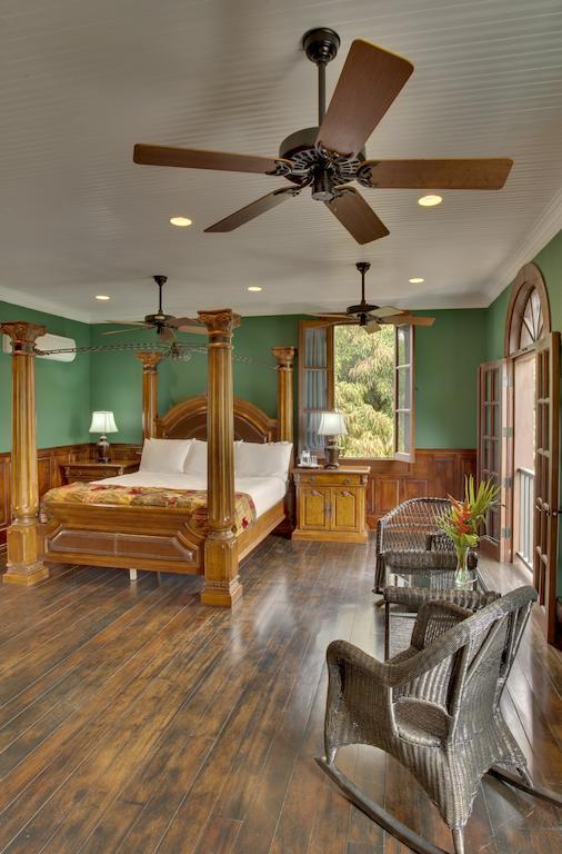 Mahogany Hall Luxury Boutique