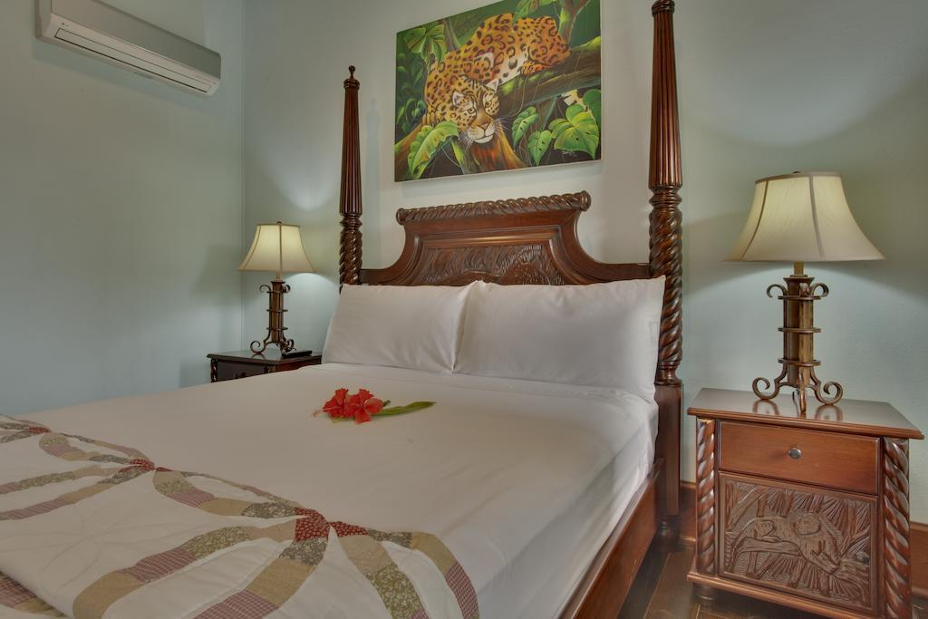 Mahogany Hall Luxury Boutique Resort San Ignacio