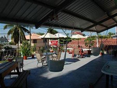 The Red Hut Hotel 2*