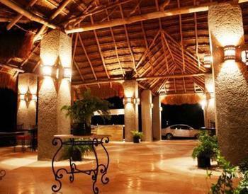 Mayan Secret Boutique 4* Subteniente Lopez