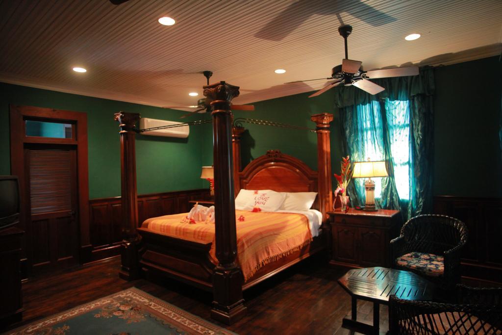 Mahogany Hall Luxury Boutique Resort