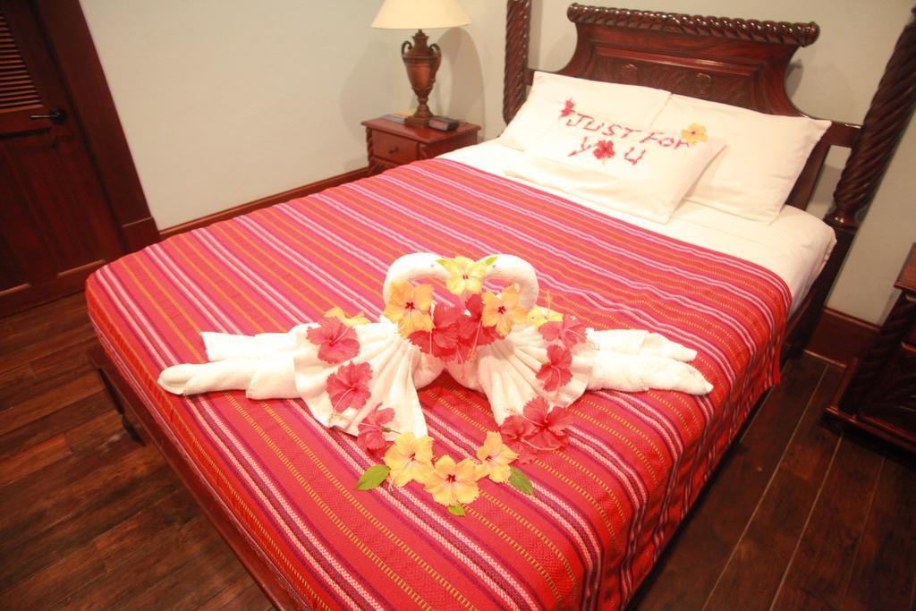 Resort Mahogany Hall Luxury Boutique San Ignacio