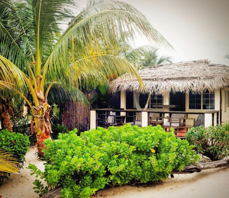Caribbean Lodge Placencia