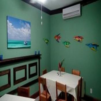 Belize Hutz 3*