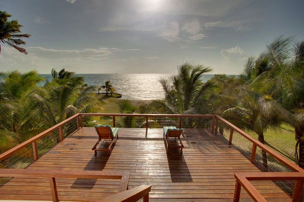 Hatchet Caye Island (adults Only) 4*