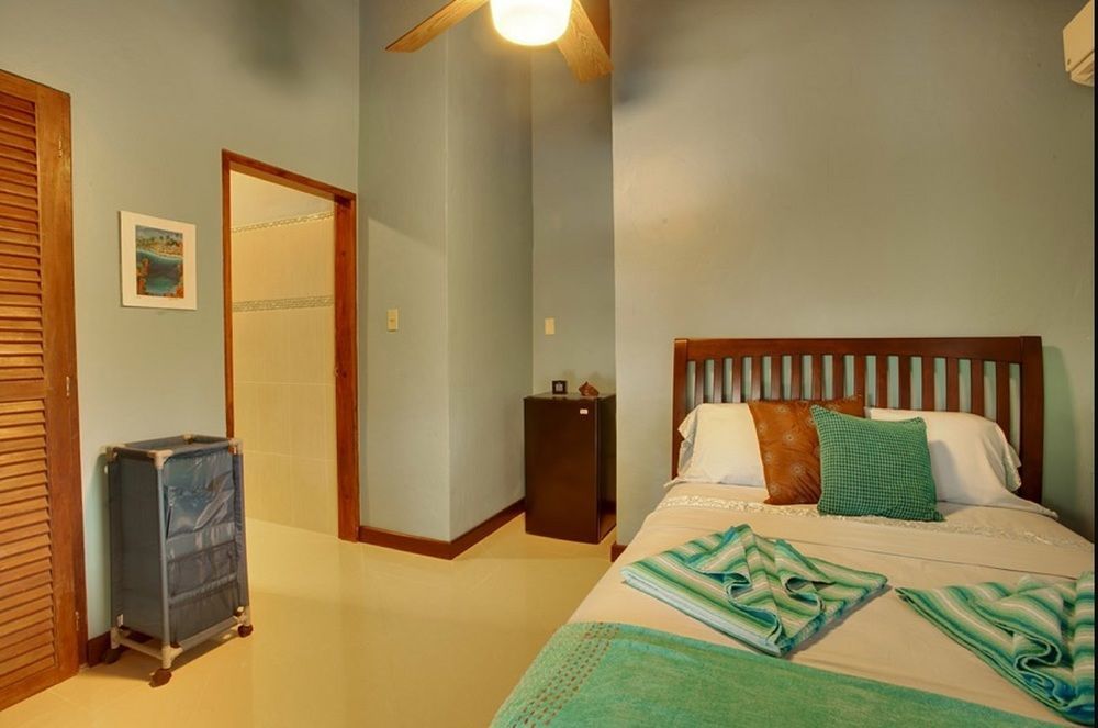 Bed & Breakfast Caribbean Shores