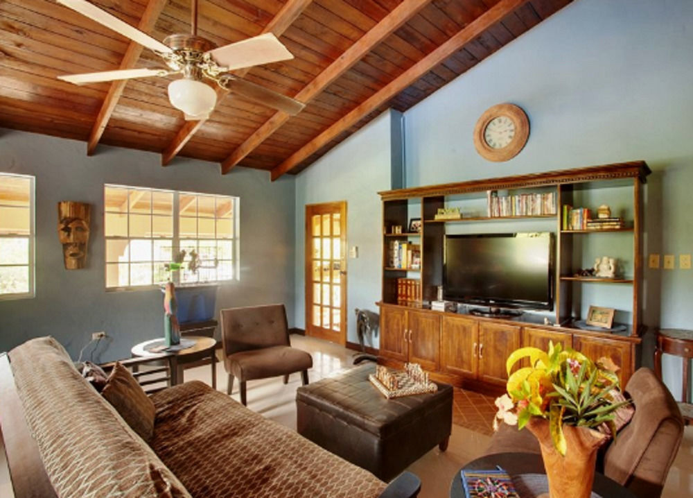 Bed & Breakfast Caribbean Shores 3*