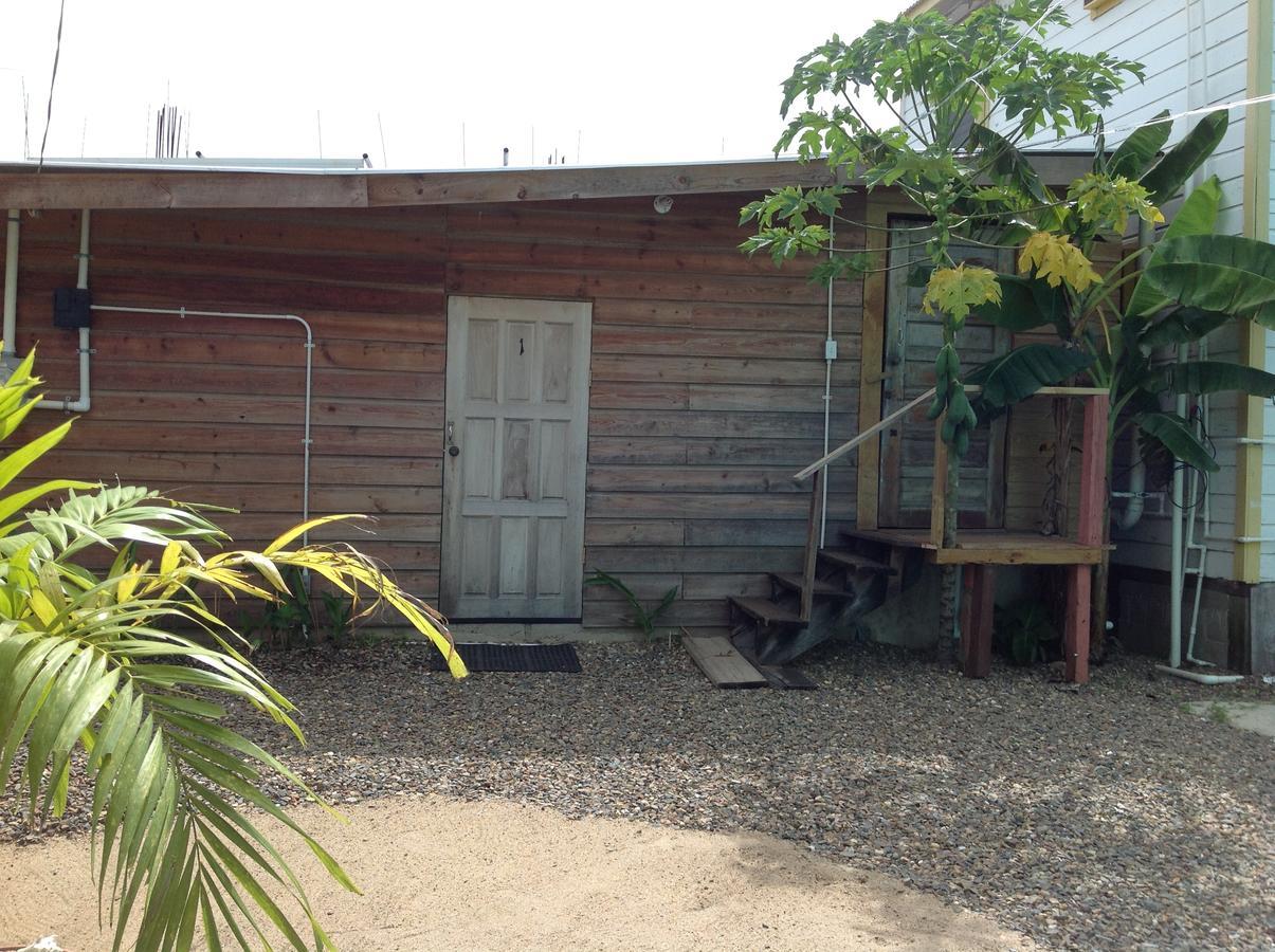 Placencia Hostel Placencia
