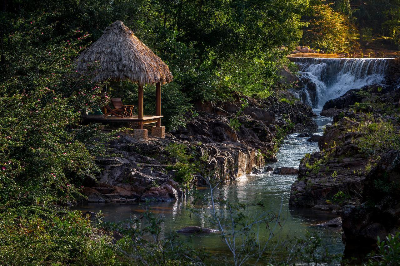 Blancaneaux By Francis Ford Coppola Lodge San Ignacio