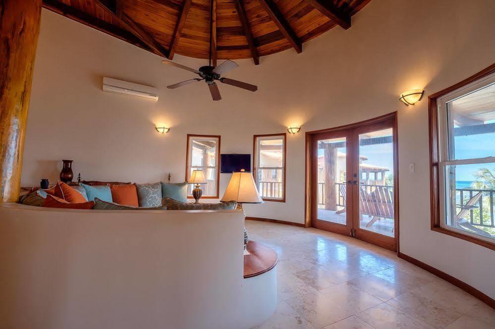 Villa Indigo Homes