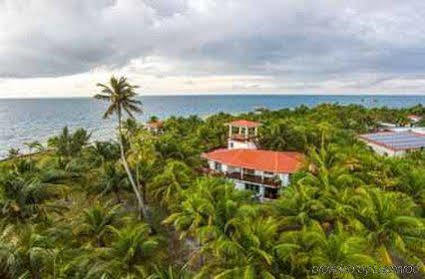 Resort Hatchet Caye Island (adults Only) Placencia