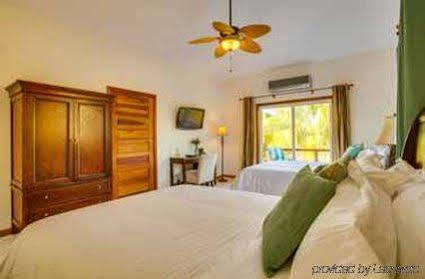 Hatchet Caye Island (adults Only) 4* Placencia