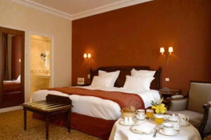 King Bed Hotel Belmopan