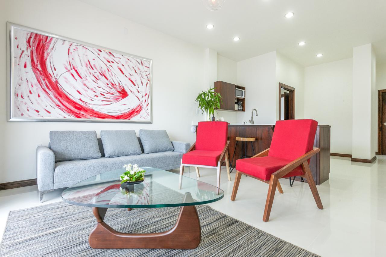 The Ellysian Boutique 4*