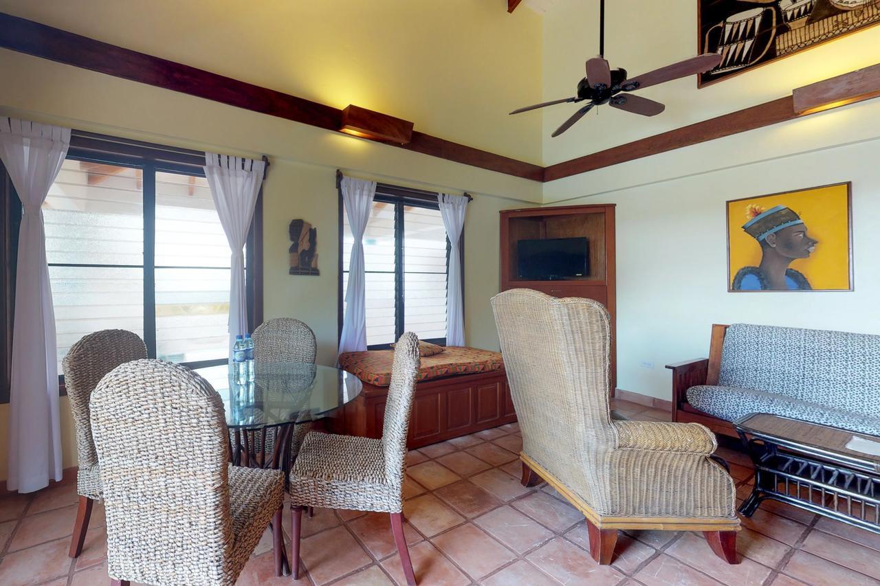 Apartment #22 @ Beachside *