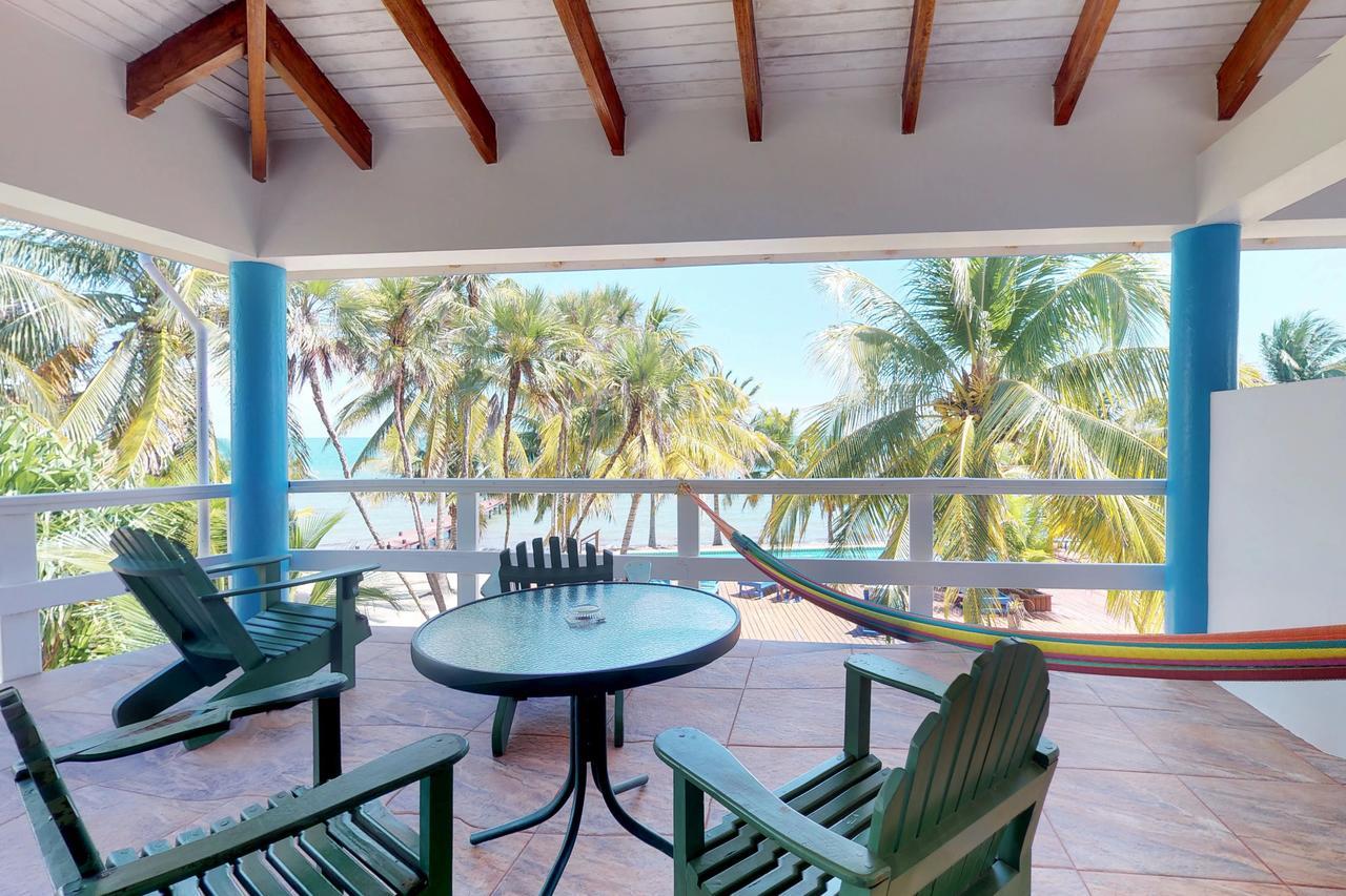 Apartment #22 @ Beachside *