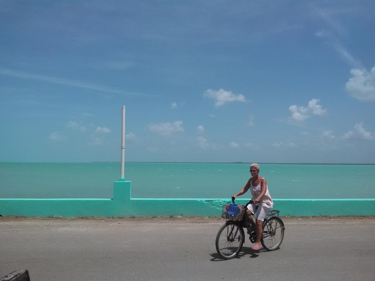 Bed & Breakfast Waterfront Seaside Guest House Corozal