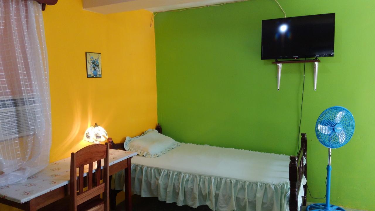 Waterfront Seaside Guest House Bed & Breakfast *