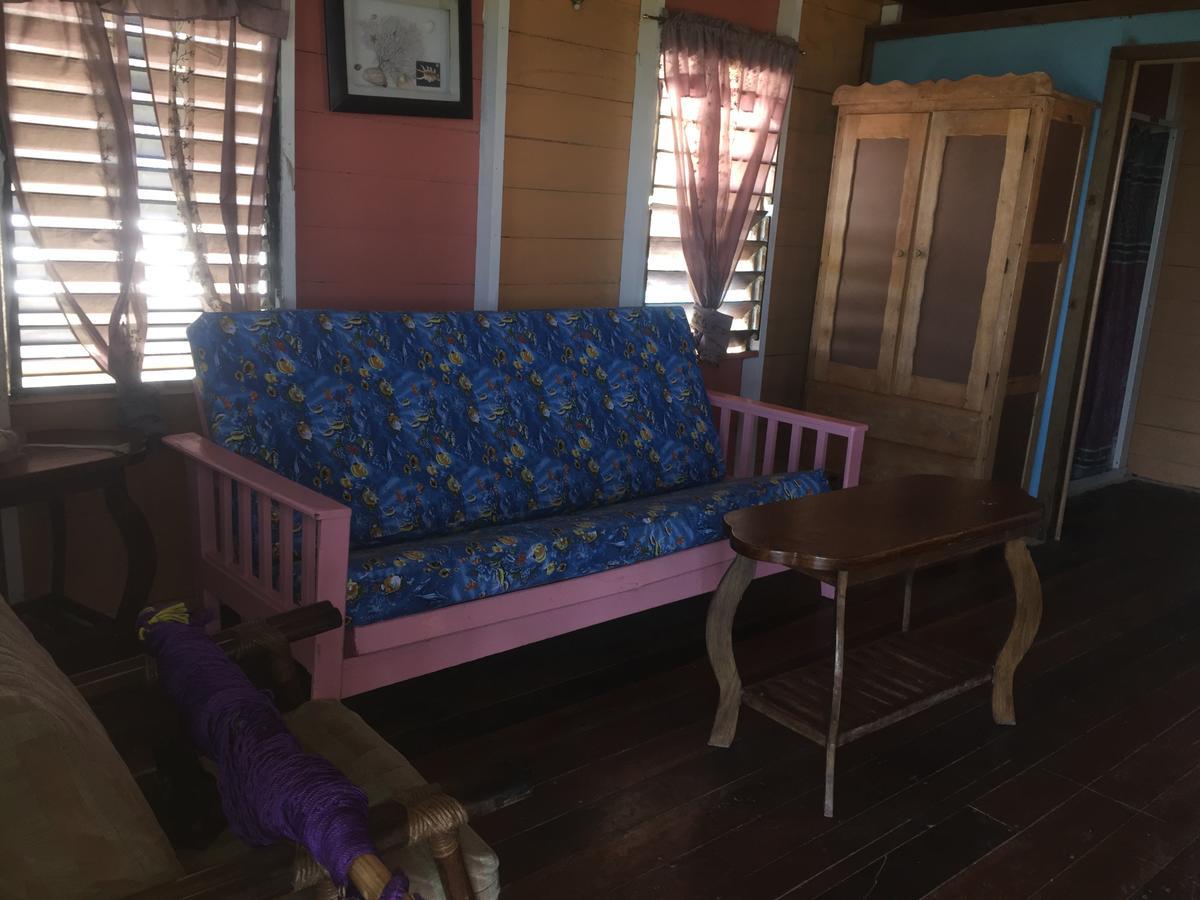 Lodge Ignacio's Beach Cabins Caye Caulker