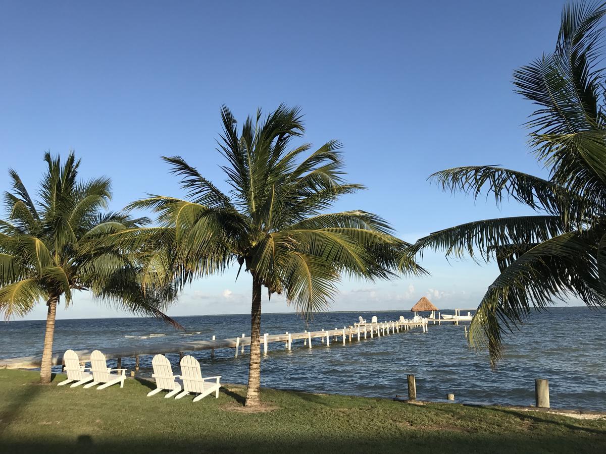 Tilt-ta-dock Belize