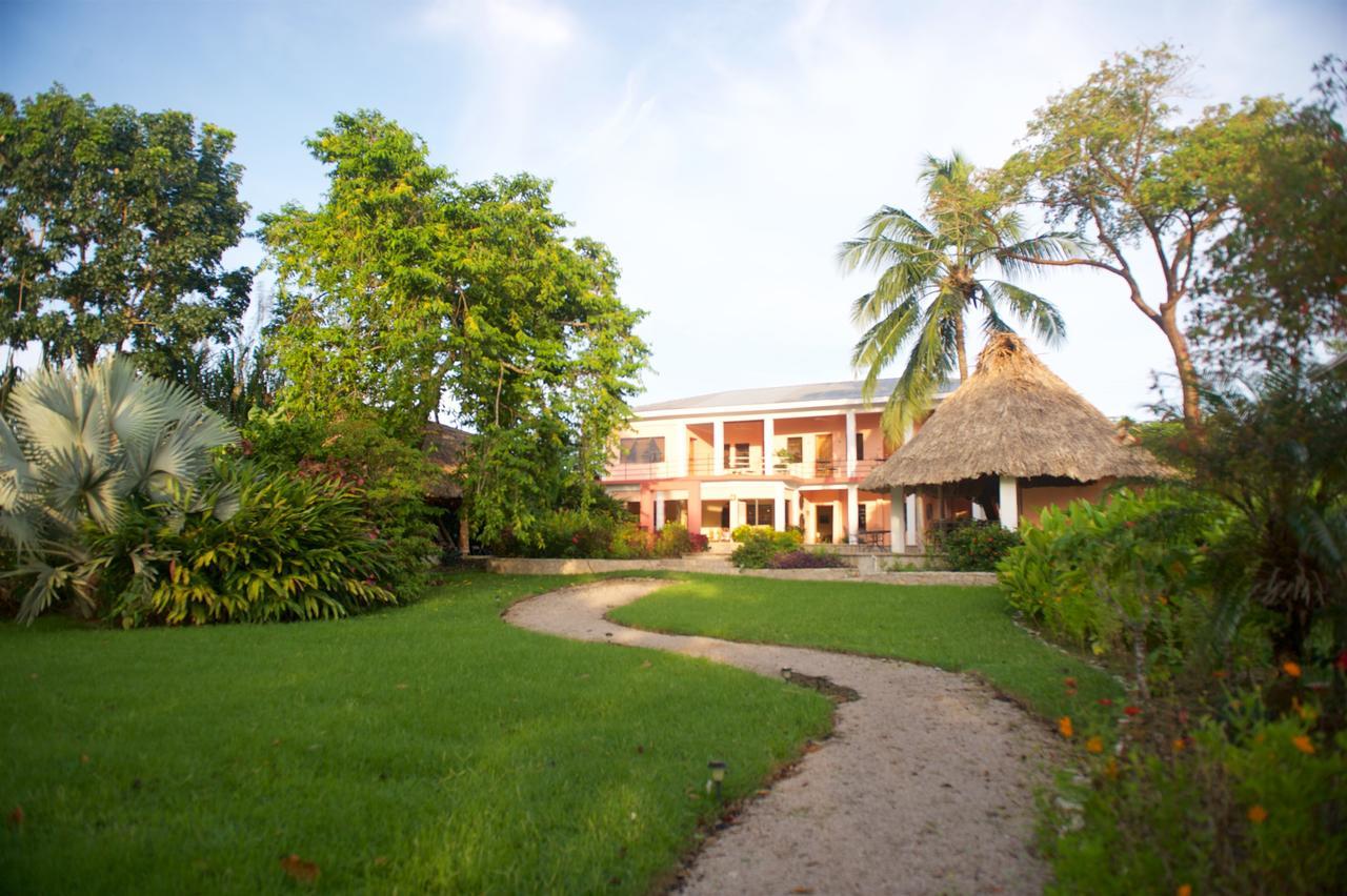 Coral House 2*