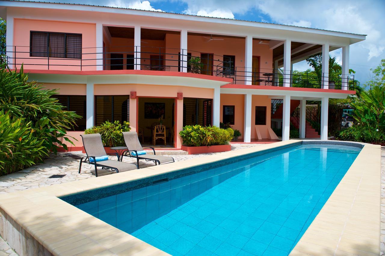 Coral House 2*