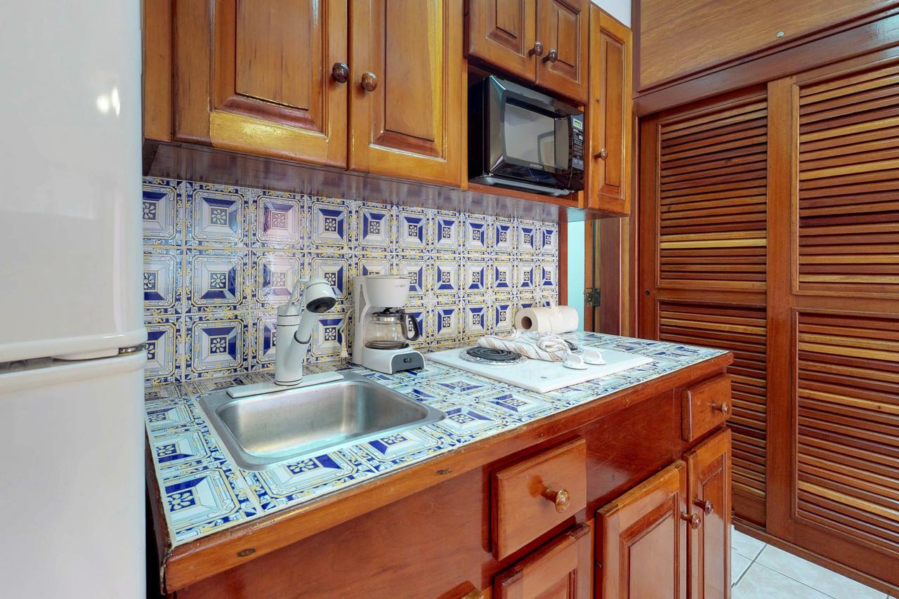 Caribe Island Studio #2 Hotel Belize City