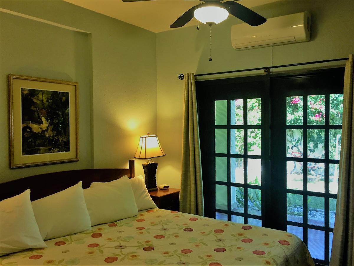 Royale Manor Holiday home