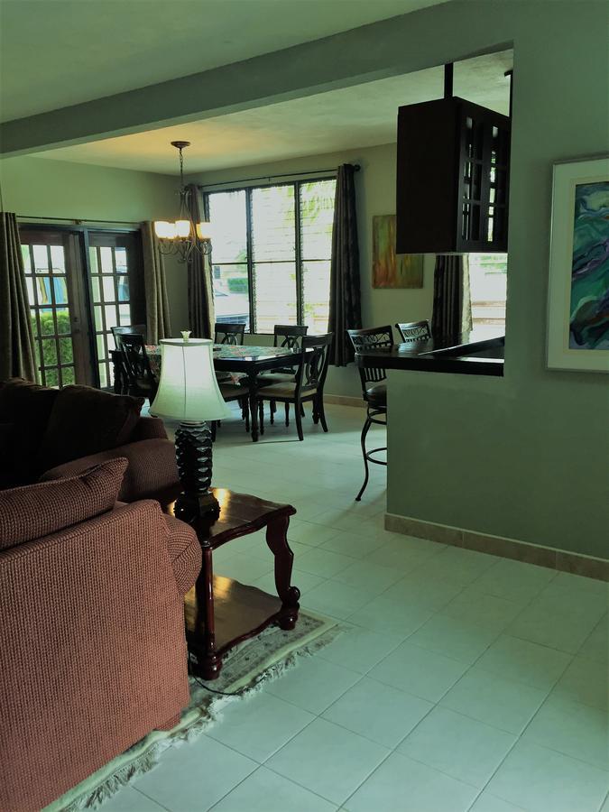 Royale Manor Holiday home Corozal