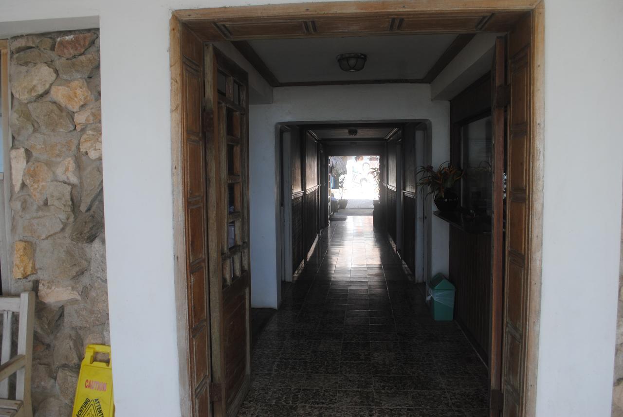 Hotel The Sea Front 3*