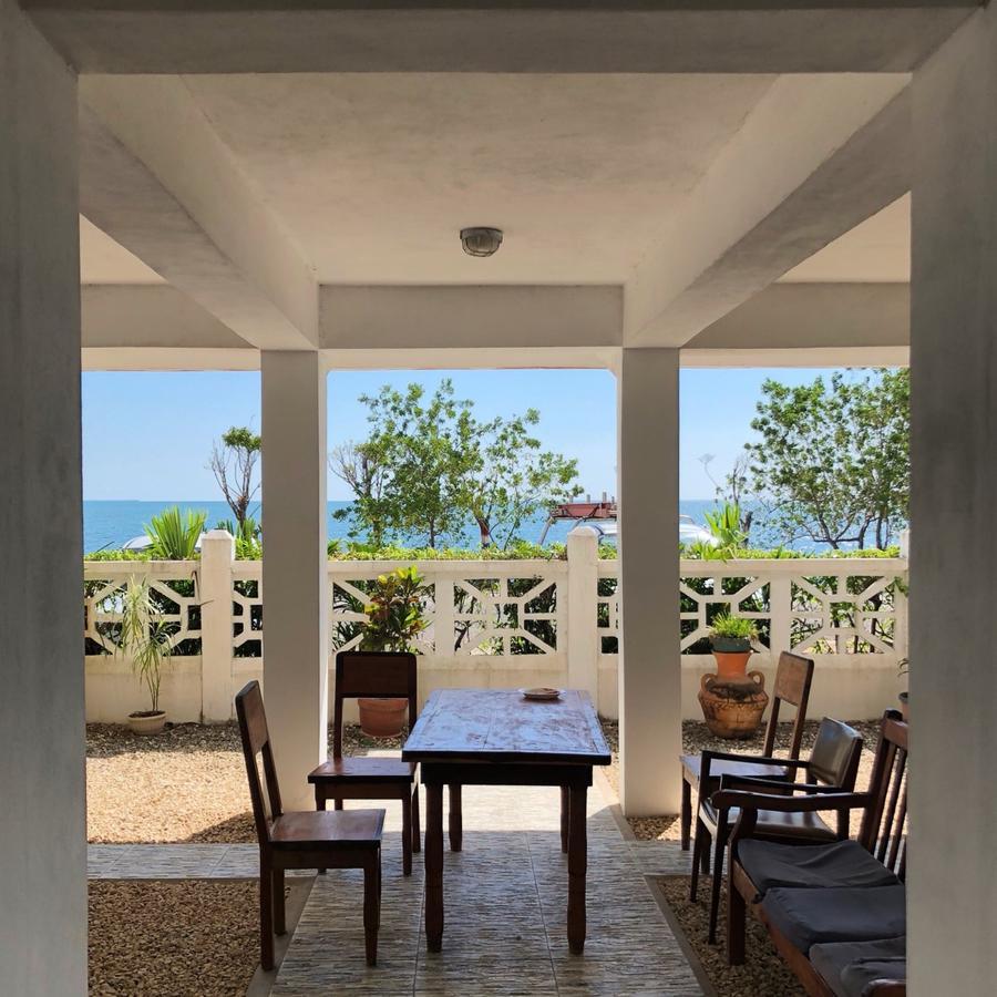 The Sea Front Hotel