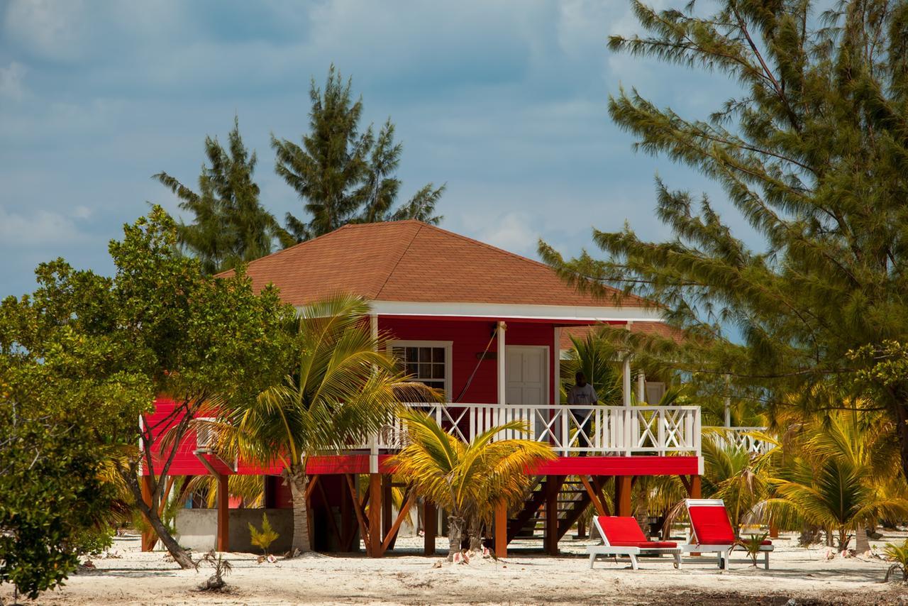Coco Plum Resort *