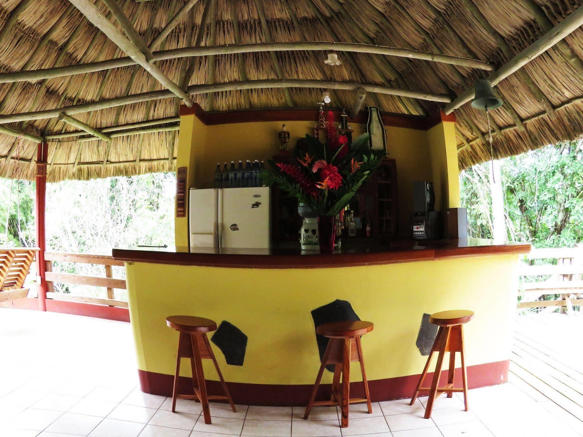 Resort Crystal Paradise San Ignacio