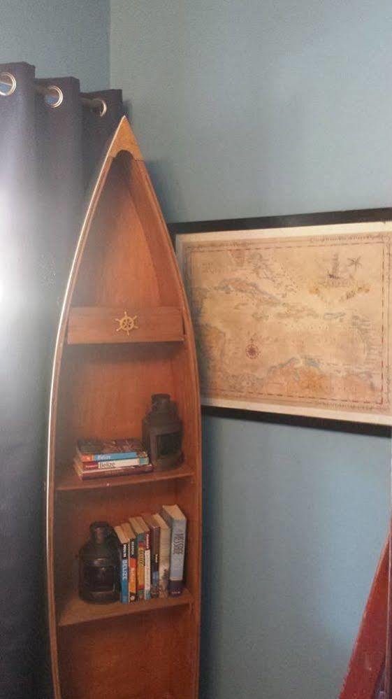 Changes In Latitudes Hotel 2*