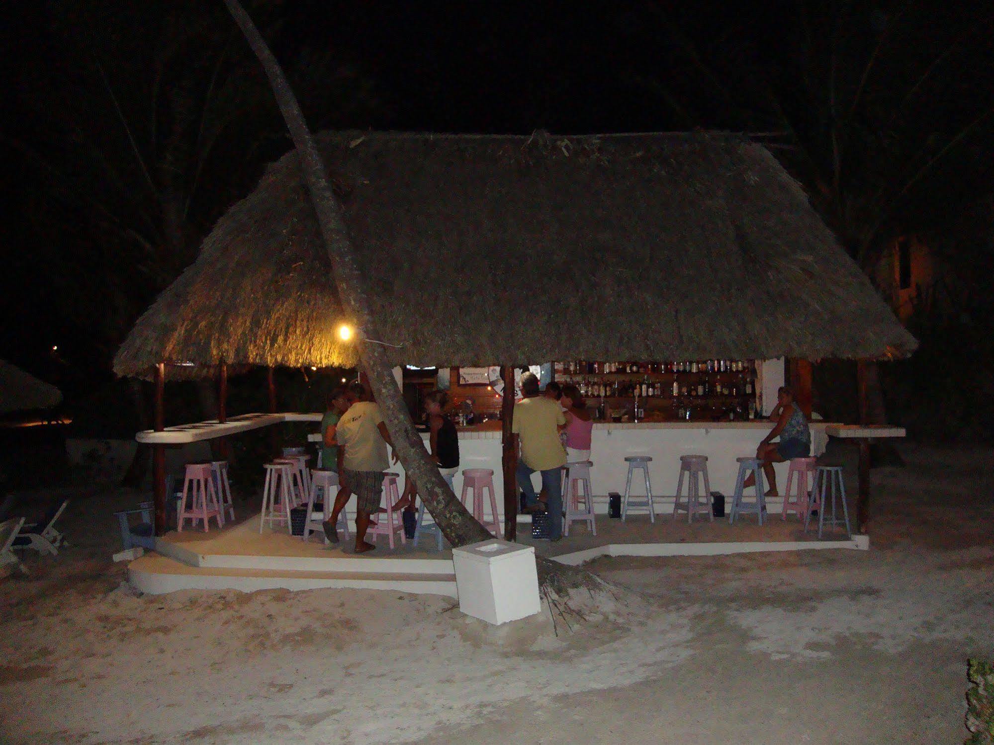 Mata Rocks Hotel 3*