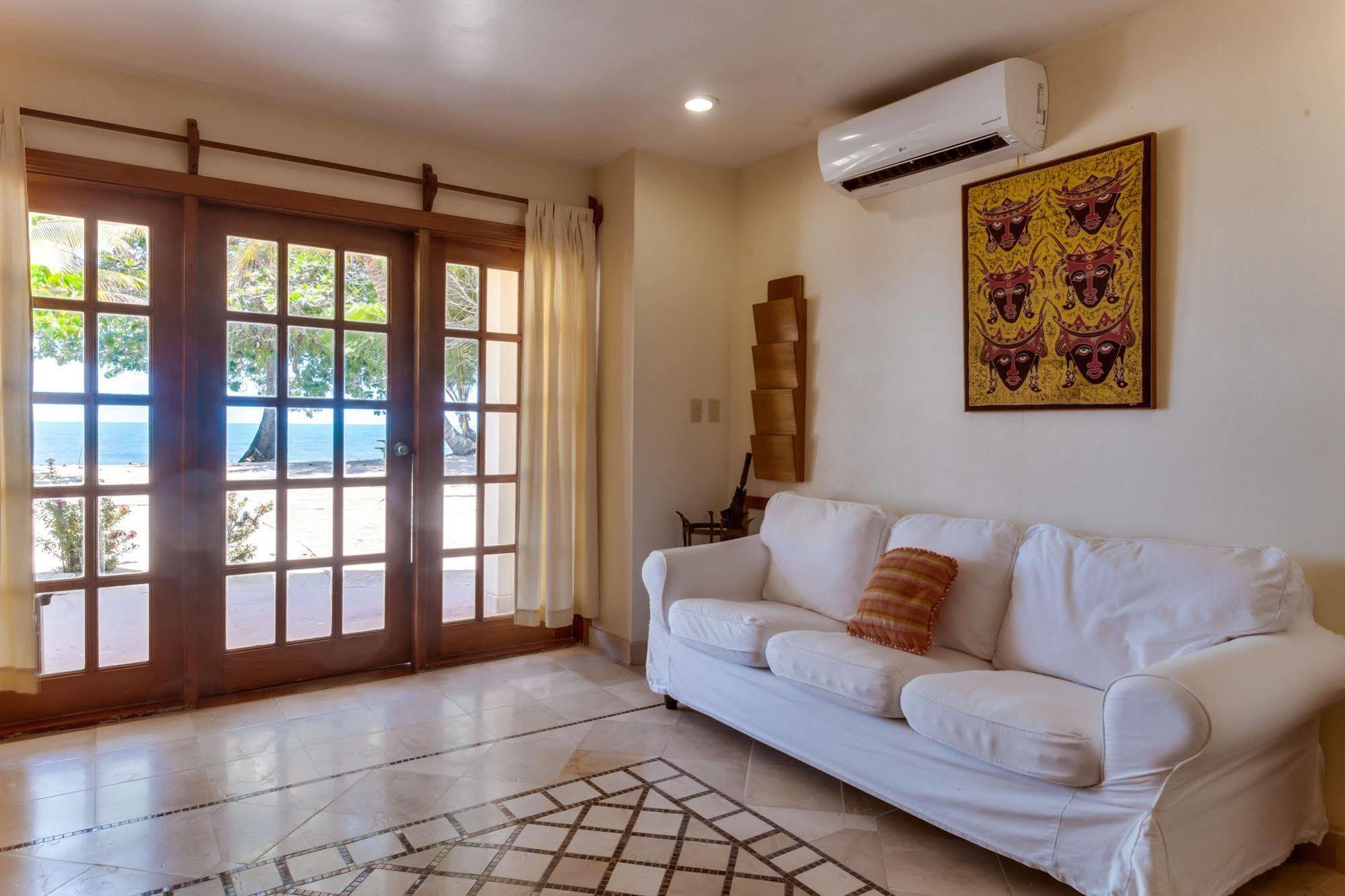 Almond At Jaguar Reef Resort 4*