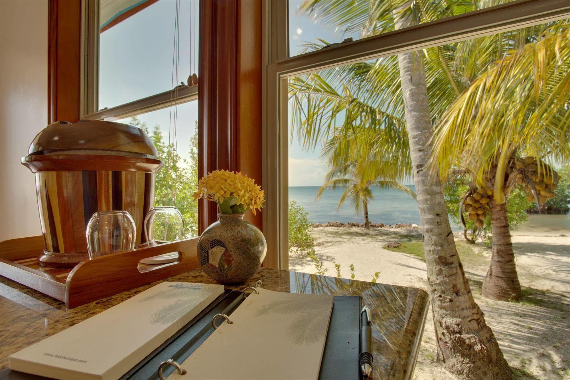Resort Hatchet Caye Island (adults Only) Placencia