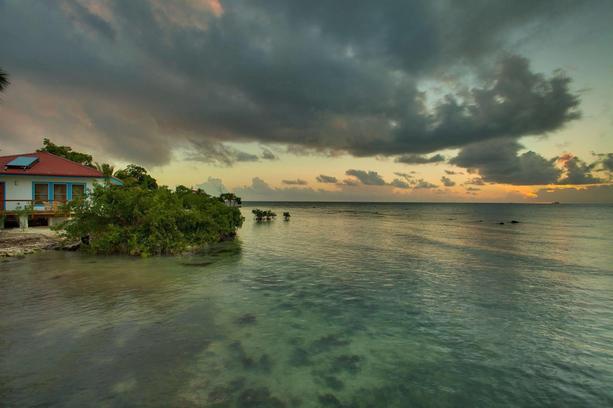 Hatchet Caye Island (adults Only) 4* Placencia
