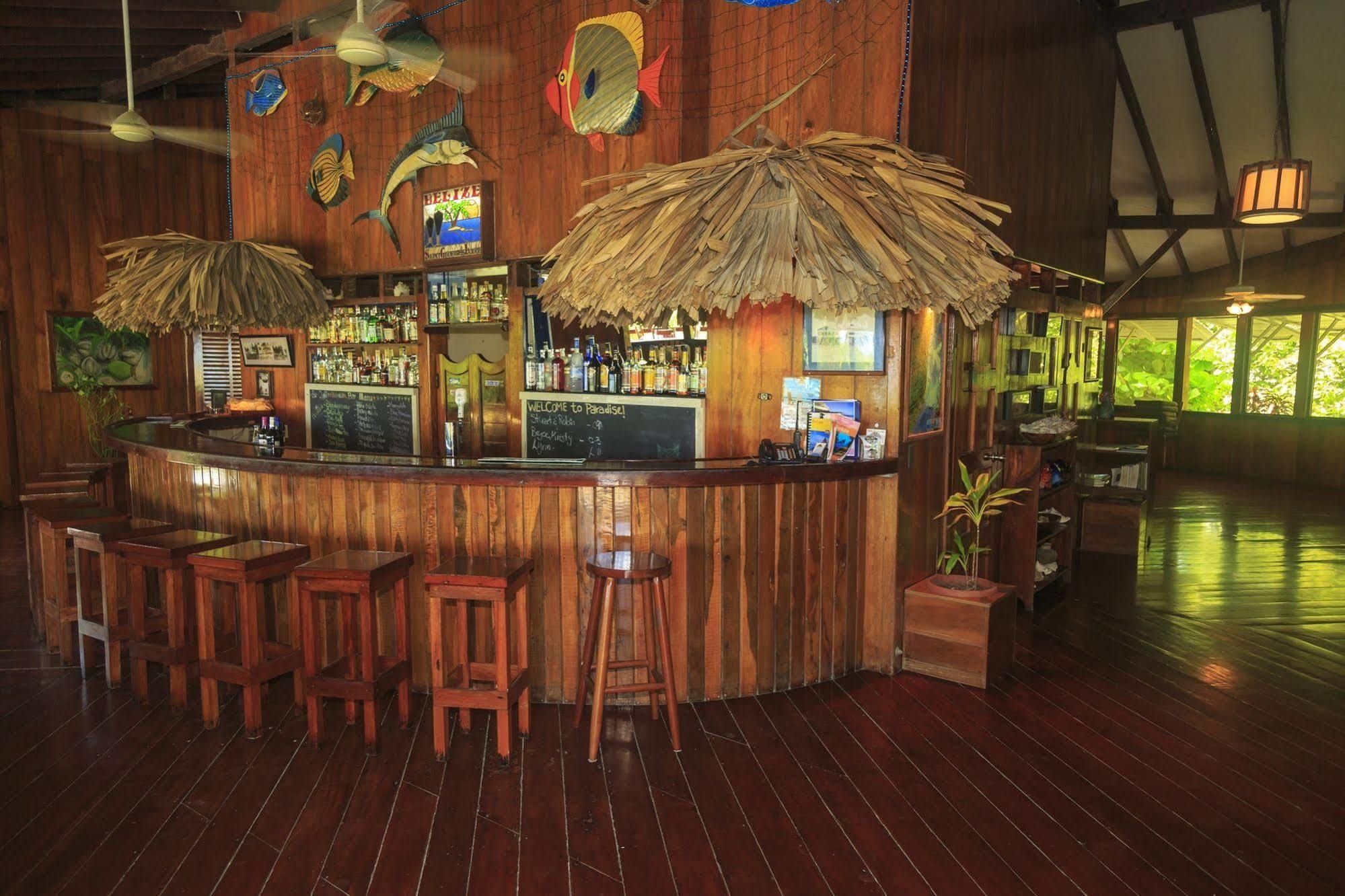 Resort St. George's Caye 3*