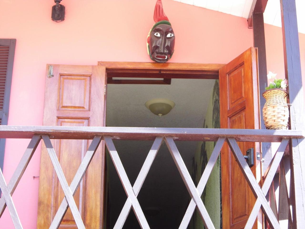 Alan's Paradise 3* Placencia